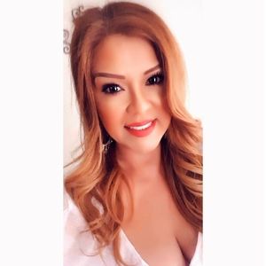 Meet your Posher, Valerie